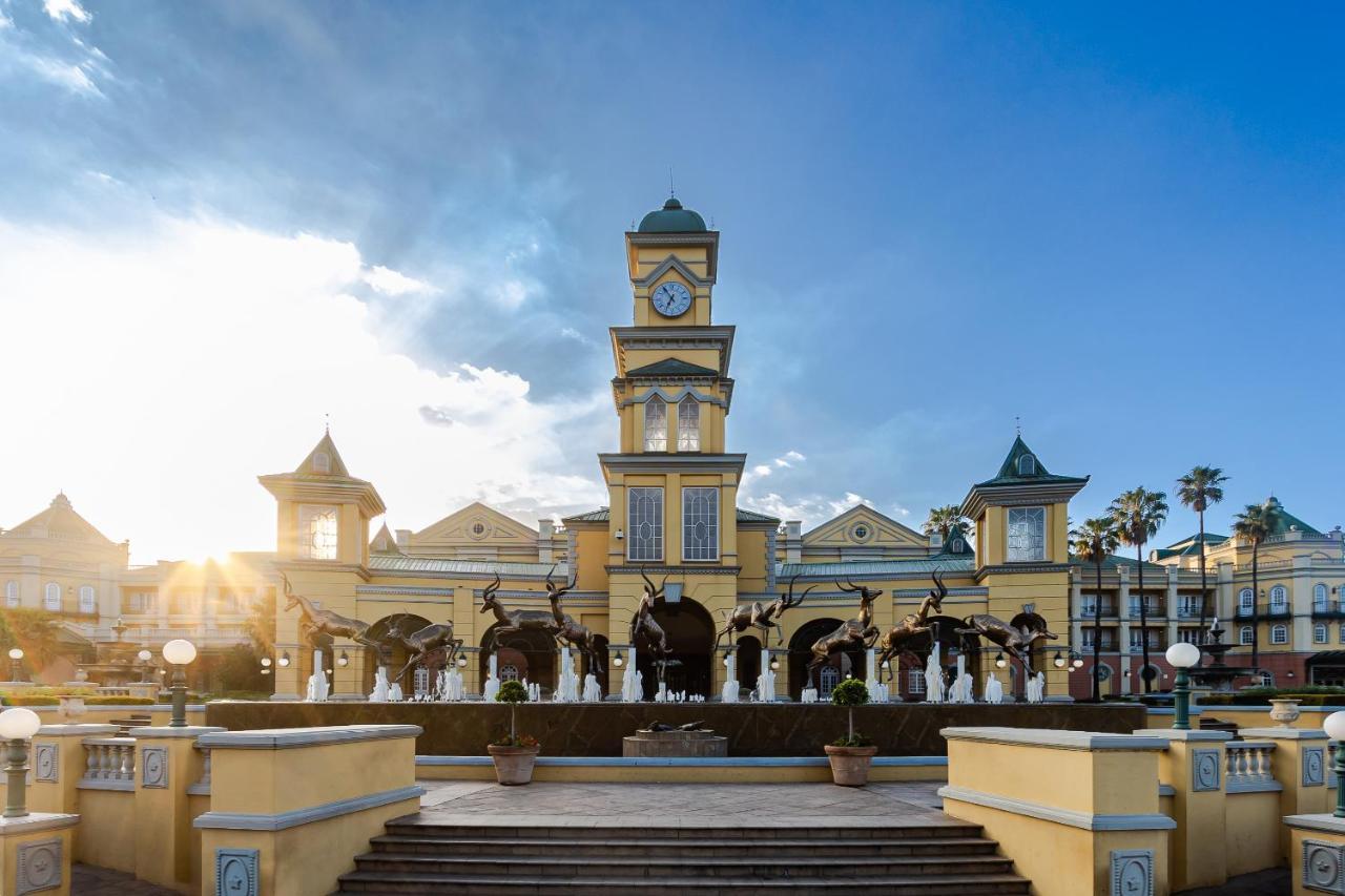 Gold Reef City Hotel Johannesburg Bagian luar foto